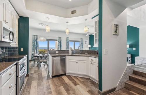 American Beach House | 3BR Luxury Oceanfront Condo - Pool - Gated Complex