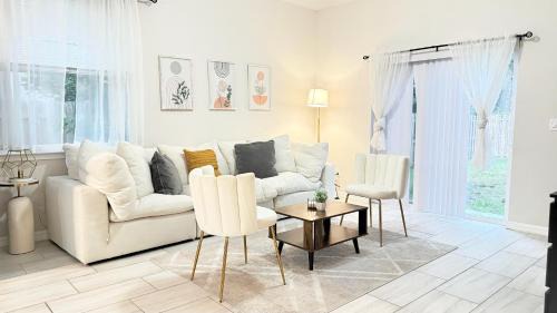 Taft House | 3BR | Spacious | Entire House | Close to all Parks