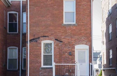 Poughkeepsie Condo | 3rd Floor- Lovely, spacious, modern 1-bedroom apt.
