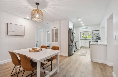 South Pinellas Community Council House | 4 Bedroom 3 Bath Pool Madeira Beach HideAway