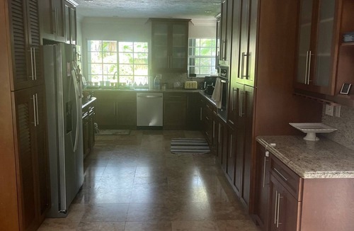 Palmetto Bay House | 4-bedroom family house in perfect Palmetto Bay near Coral Reef Park