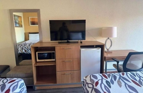St. George Hotel | 4 Perfect Rooms Near I-95 – Family-Friendly Motel at an Affordable Rate