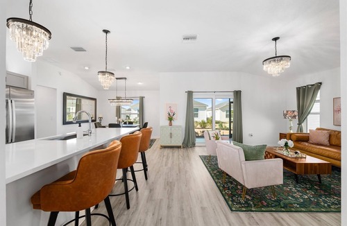 Sumter County House | 4 seater golf cart, LifeStyle ID's, 5 minutes to Eastport