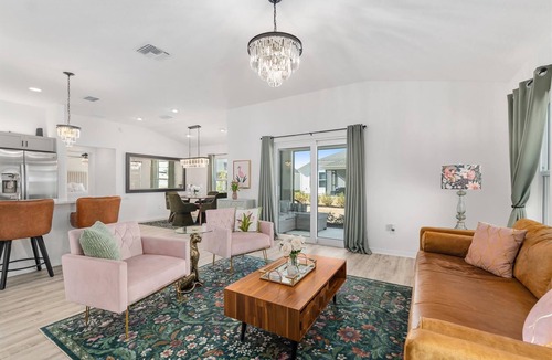 Sumter County House | 4 seater golf cart, LifeStyle ID's, 5 minutes to Eastport