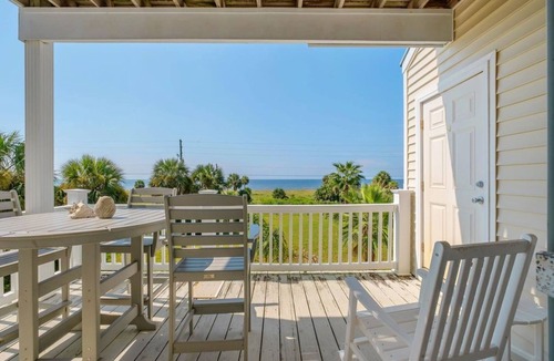 Alligator Point House | 40% off for monthly rate, Views of the gulf & bay, 4 porches w/panoramic views.