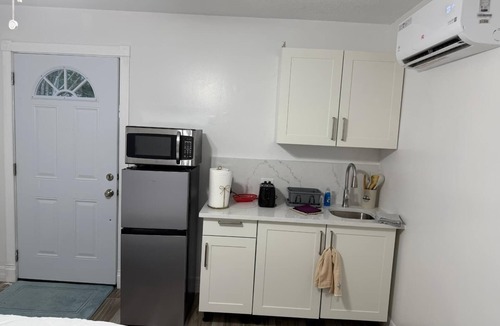 Orlando Apartment | #42 New The Hollow Studio -in law suite