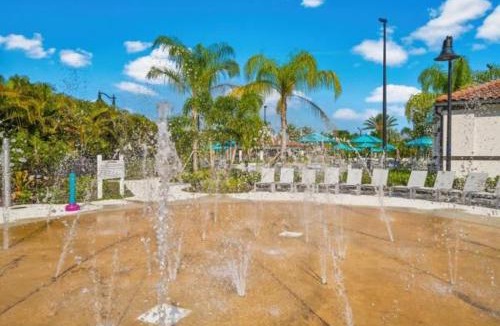 Florida Central Atlantic Coast House | 4846-Epic Home 3 Suites at Vista Cay Resort