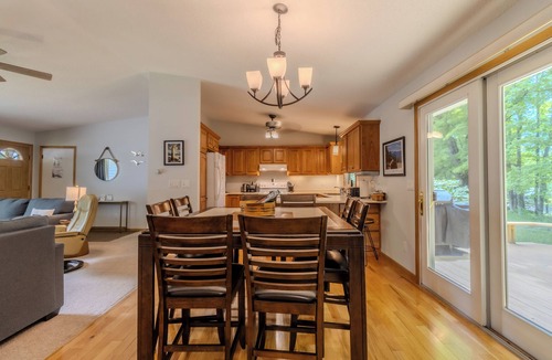 Frankfort House | 4BR 2BA Home Perfect for a Family in Frankfort