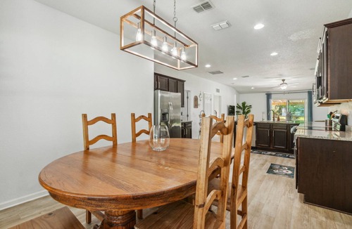 Westside House | 4BR Home w/Private Fenced Yard, Firepit & Dogs OK