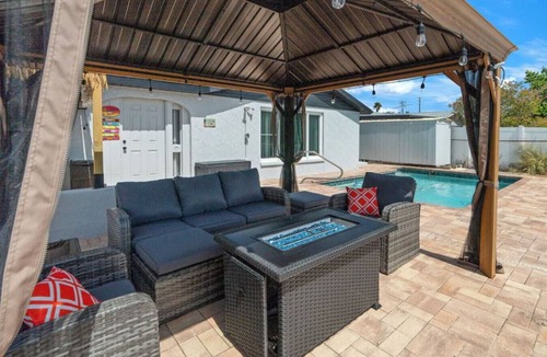 Hudson Beach Estates House | 4BR Waterfront | Boat Dock + Pool | 11-Min Walk to Beach | Sleeps 8
