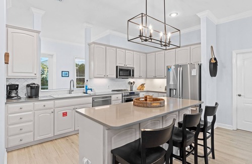 Plantation House | 4th of July week now available as a Friday or Saturday check in!