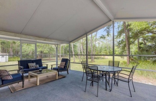 Tomoka Farms House | 5 Acres of Peace: Country Roads & Coastal Joy