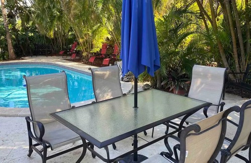 Palmetto Estates House | 5 bedroom(s) House near Miami
