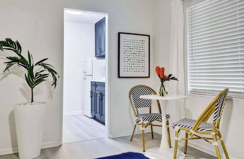 Lake Worth House | 5 Min to Beach, Private 4-Unit Building