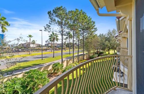 Florida Central Atlantic Coast Villa | 5026-13 Spacious 3BR Townhome at Vista Cay Resort