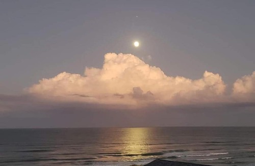 New Smyrna Beach Apartment | 507- Ocean View 2 bedroom top floor
