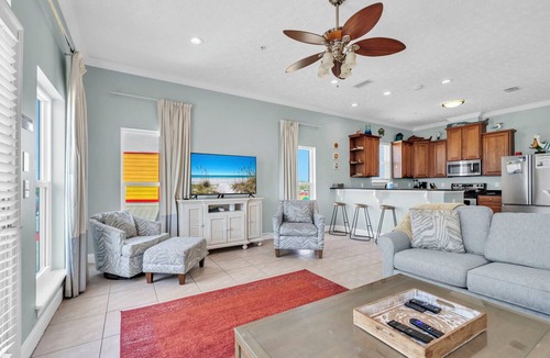 Bahama Beach Condo | 🌊50ft to Beach~Balcony w/Gulf Views~Rest-A-While 201