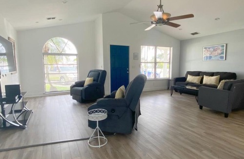Mid Island House | 5310 Williams Drive - Beach home on canal!
