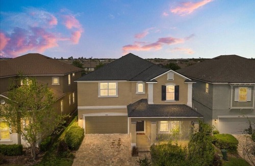 Bay Lake House | 6 Bedrooms/5.5 Bathrooms/Solara (9055 SR)