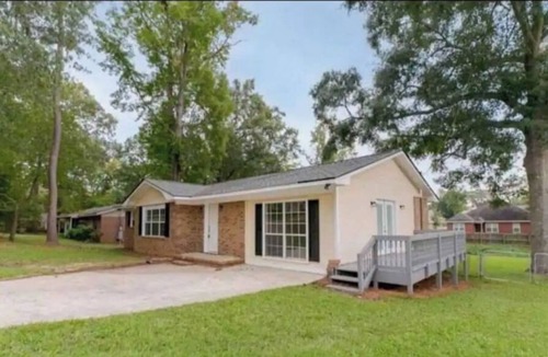 Centerville House | (6 Beds)Southern Timeless Ranch by WRAFB/Mall/Park