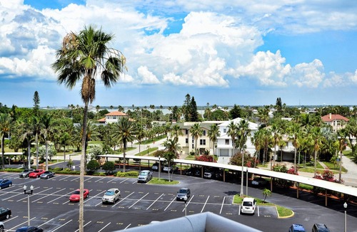 Clearwater Beach Apartment | 68 m² Apartment ∙ 1 bedroom ∙ 4 guests