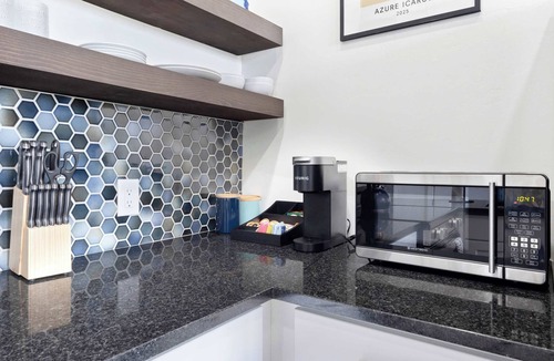 Springfield Apartment | 6x Gamer Themed 2BR Apts - Close to Stadium!