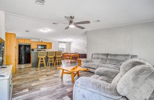 Citrus Springs House | 7 Mi to Crystal River: Home w/Yard & Fire Pit!