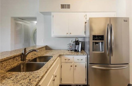 Marco Island Condo | 77 m² Condo ∙ 2 bedrooms ∙ 4 guests