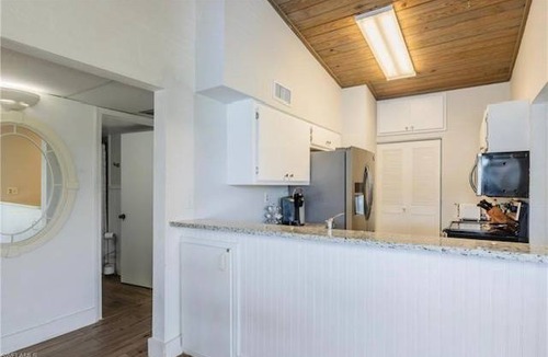 Marco Island Condo | 77 m² Condo ∙ 2 bedrooms ∙ 4 guests