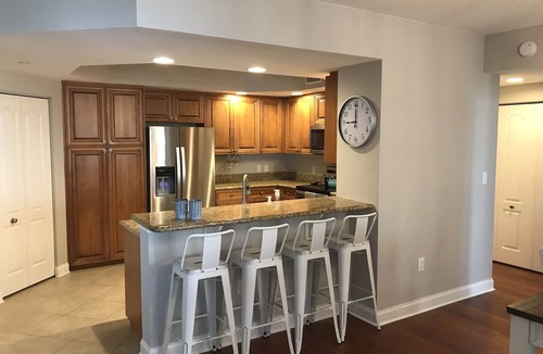Clearwater Beach Condo | 806 Mandalay Beach Club🏝️🩵! Now available Aug and Dec 2026! Pet Friendly.