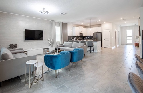 Davenport House | 840DSD-The Retreat at ChampionsGate by RedAwning
