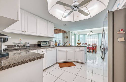 Deep Creek House | 9 Mi to Beach: Punta Gorda Home w/Screened Lanai