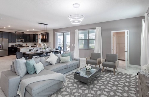 Davenport House | 9028SH-The Retreat at ChampionsGate by RedAwning