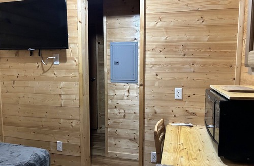 Fellowship Apartment | A Cute Place Clothing Optional WEC 5 Mi Away F