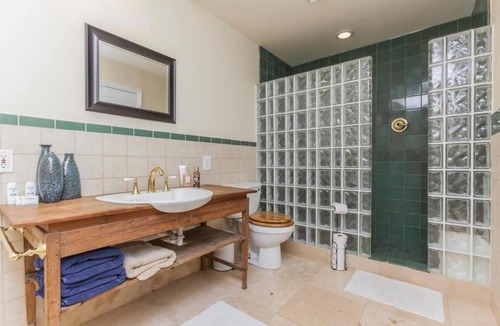 St. Augustine Apartment | Admiral Suite