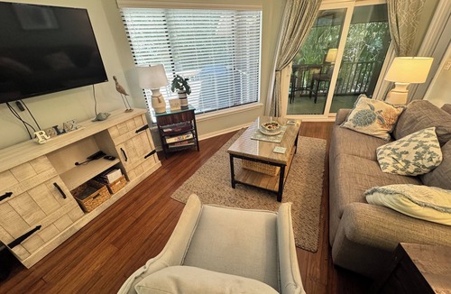 Night Heron House | Adorable Cottage in Sea Pines with Screened Porch, Short Walk to the Beach