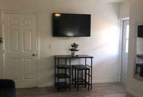 Port Richey Apartment | Adorable one bedroom studio near the beach