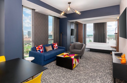 Downtown Orlando Hotel | Aloft by Marriott Orlando Downtown