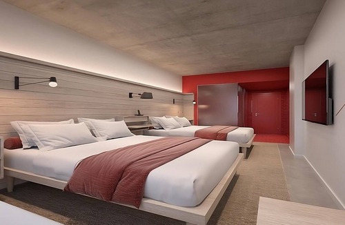 Washington Heights Hotel | Always a Great Idea To Unwind! 3 Convenient Units, Short Drive to Bronx Zoo