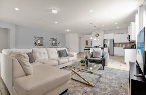 Four Corners House | Amazing 8BR Villa Pool Game Room Resort Access