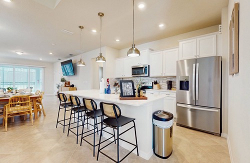 Four Corners House | Amazing home with outdoor patio, wifi, & close to local attractions near Orlando