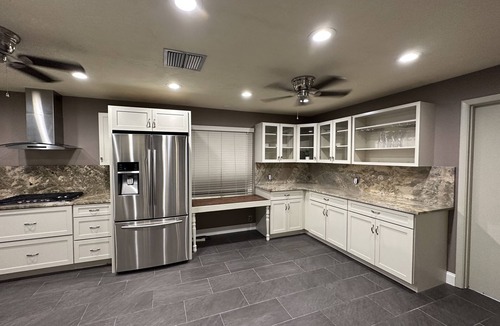 Bradenton House | Amazing Home with Private Heated Pool 7 Minutes to Beach!