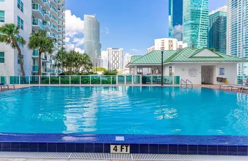 Brickell Apartment | > Amazing NEW Remodeled LOFT <