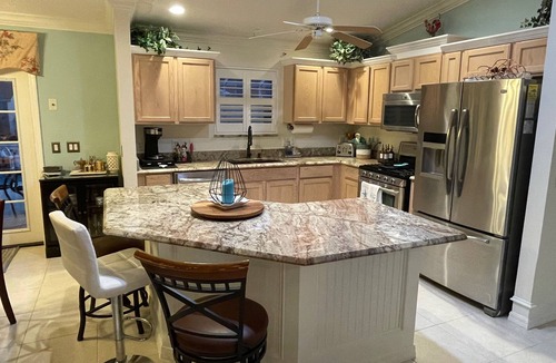 Piedmont House | AMAZING POOL Home with Large Lanai! Close to Shopping & Recreation!
