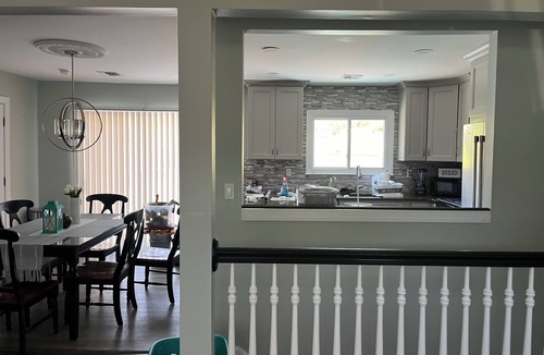 Hackettstown House | Amazing Spacious 4-bedroom house in charming Hackettstown with AC, WiFinnnn