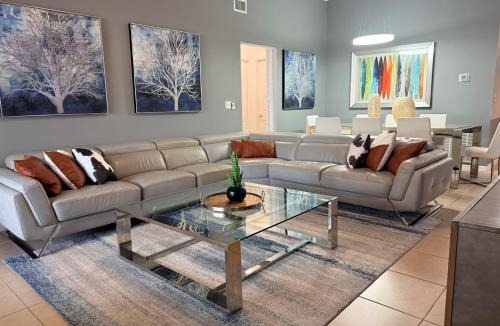 Clear Creek House | Amazing Star Wars Villa - Theater, Arcade, Heated Pool, 3Kings, 5BR Near Disney