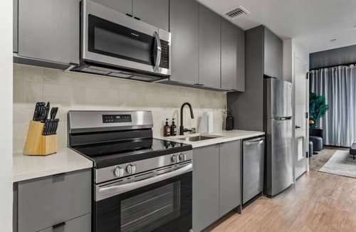Historic Ybor Apartment | Amazing Studio in the heart of DT YBOR!