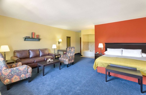 Vidalia Hotel | AmericInn by Wyndham Vidalia