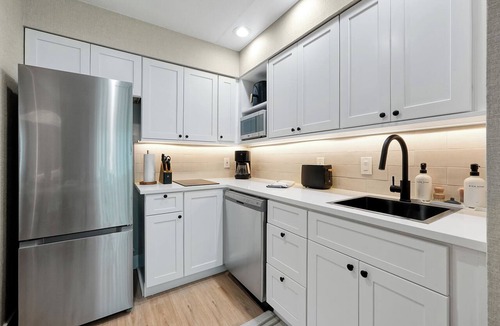 Florida Central Atlantic Coast Apartment | Apartment and Studio near to Vineland and Disney
