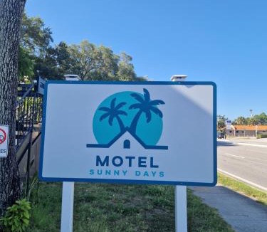St. Petersburg - Clearwater Apartment | Apartment with 1 Bedroom in Sunny Days Motel